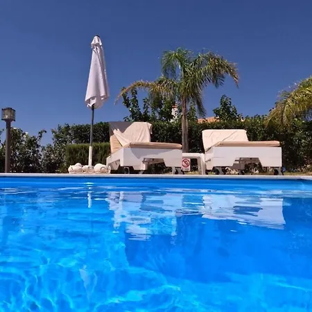 Ilio Mare Villa's Vila