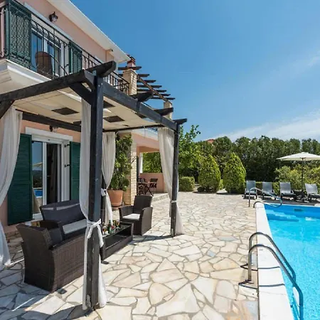 Ilio Mare Villa's Villa