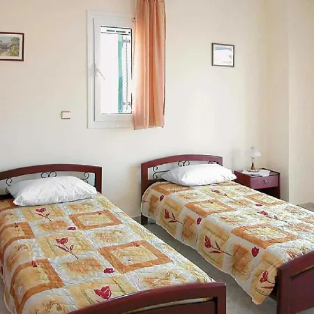 Ilio Mare Villa's Villa Mousata