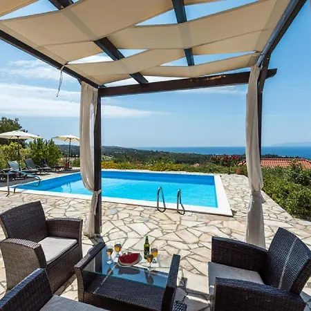 Villa Ilio Mare Villa's