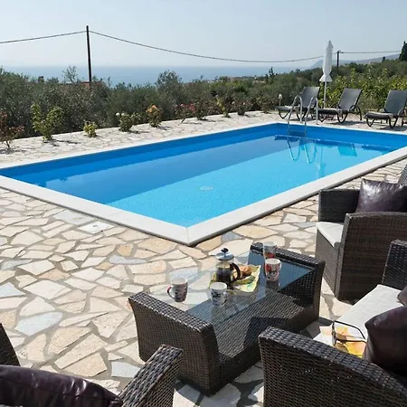 Ilio Mare Villa's Villa
